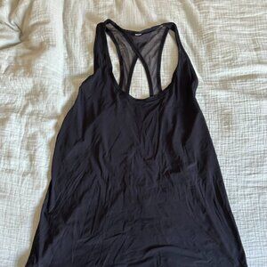 Lululemon tank (M)